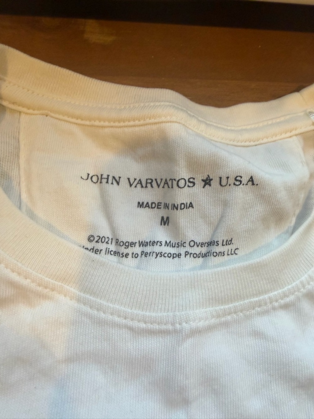 John Varvatos Pink Floyd Band Tee Size Medium - Picture 2 of 5